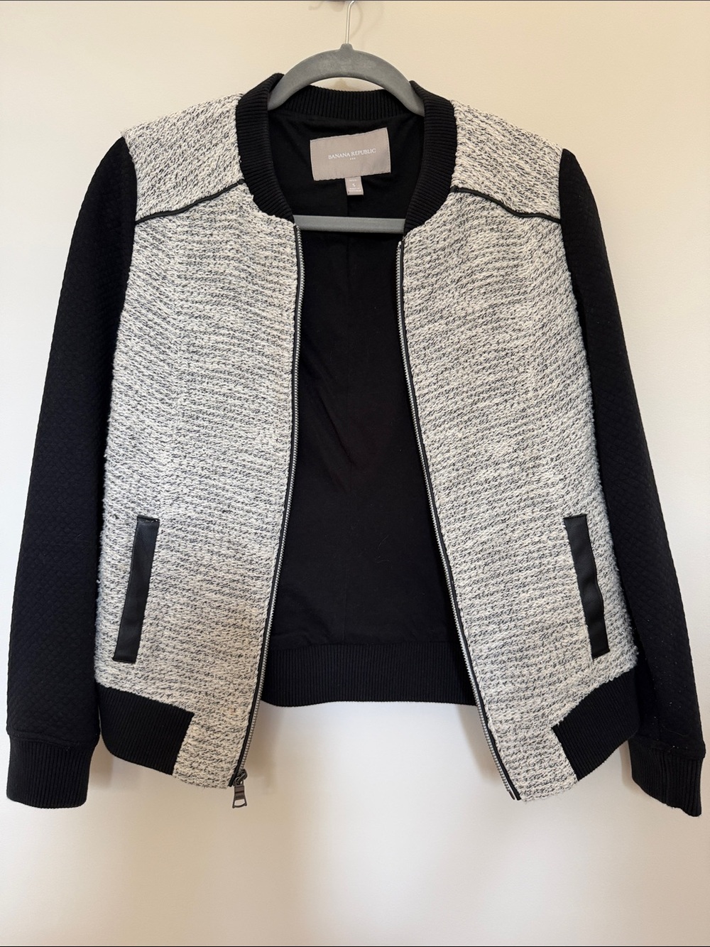Banana Republic Black & White Textured Knit Bomber Jacket